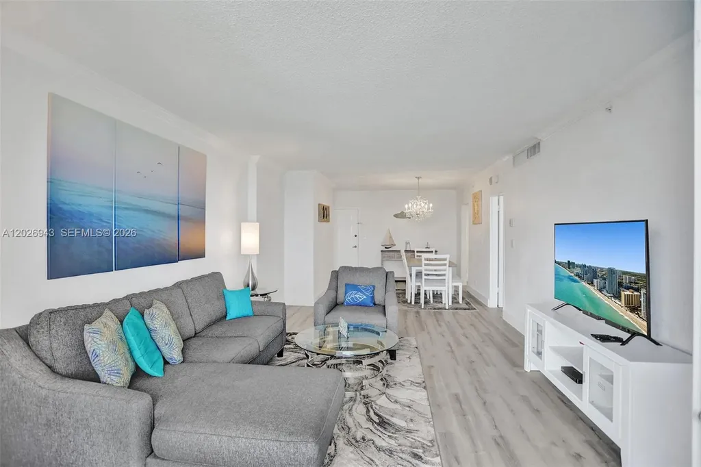 2501 S Ocean Drive Hollywood FL 33019