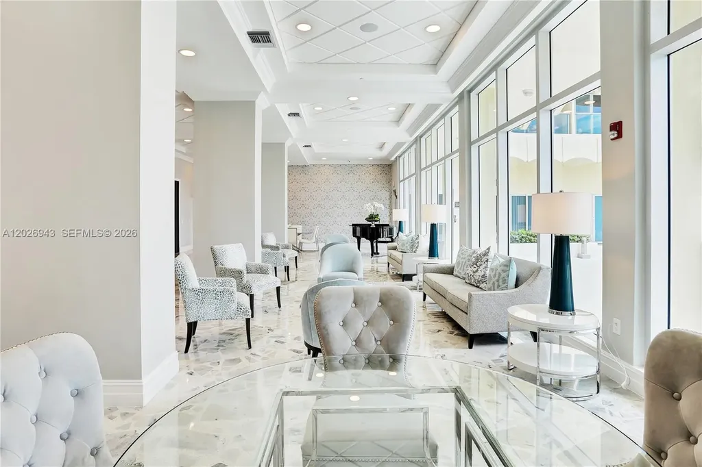 2501 S Ocean Drive Hollywood FL 33019