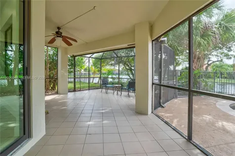 1087 Deerwood Lane Weston FL 33326