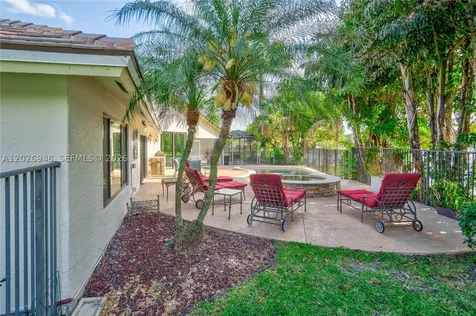 1087 Deerwood Lane Weston FL 33326