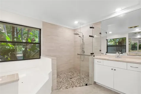 1087 Deerwood Lane Weston FL 33326