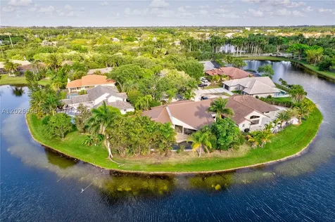 1087 Deerwood Lane Weston FL 33326