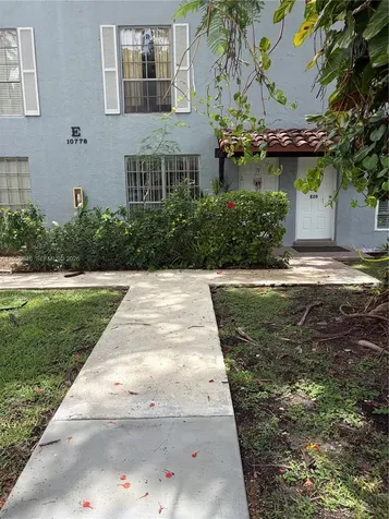 10778 N Kendall Drive Miami FL 33176
