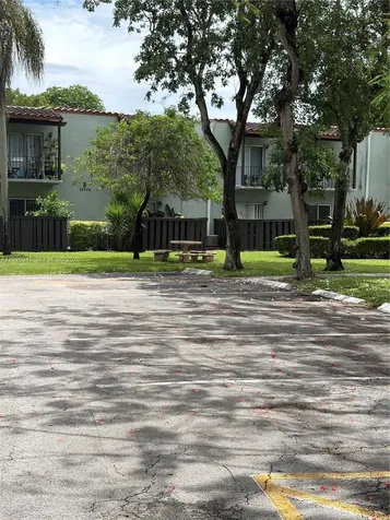 10778 N Kendall Drive Miami FL 33176
