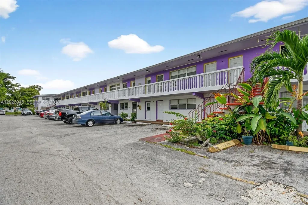 245 NE 191st Street Miami FL 33179