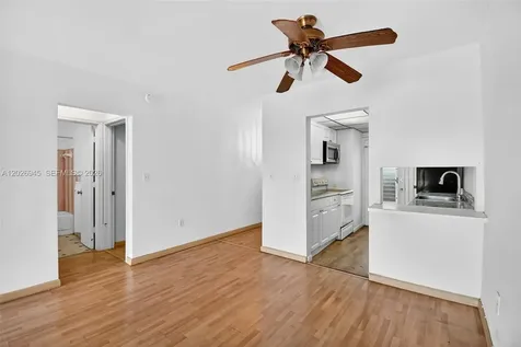 245 NE 191st Street Miami FL 33179