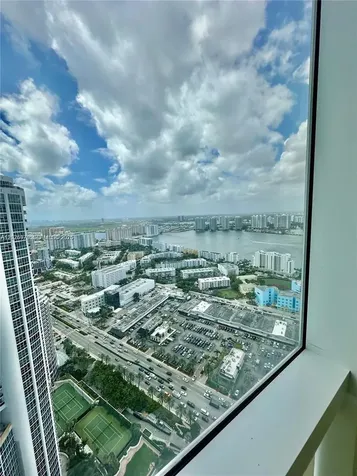 18201 Collins Avenue Sunny Isles Beach FL 33160