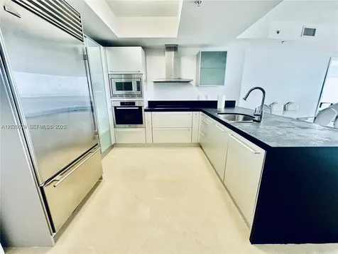 18201 Collins Avenue Sunny Isles Beach FL 33160