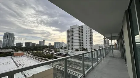 79 SW 12th Street Miami FL 33130