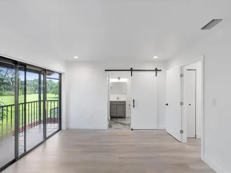 1089 NE 210th Terrace Miami FL 33179