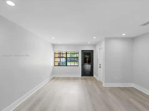 1089 NE 210th Terrace Miami FL 33179