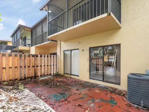 1089 NE 210th Terrace Miami FL 33179