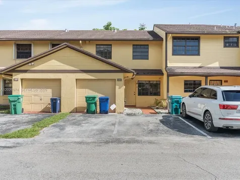 1089 NE 210th Terrace Miami FL 33179