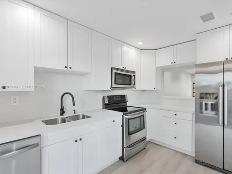 1089 NE 210th Terrace Miami FL 33179
