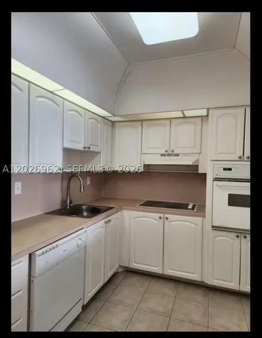 19390 Collins Avenue Sunny Isles Beach FL 33160