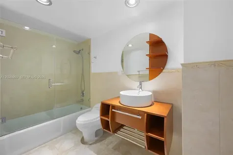 19380 Collins Avenue Sunny Isles Beach FL 33160