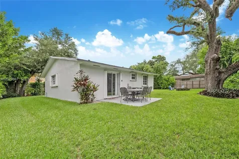 6198 SW 63rd Street South Miami FL 33143