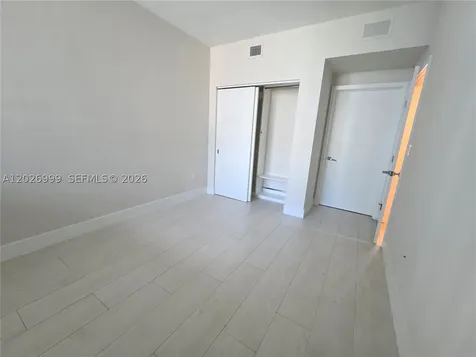 16385 Biscayne Boulevard North Miami Beach FL 33160