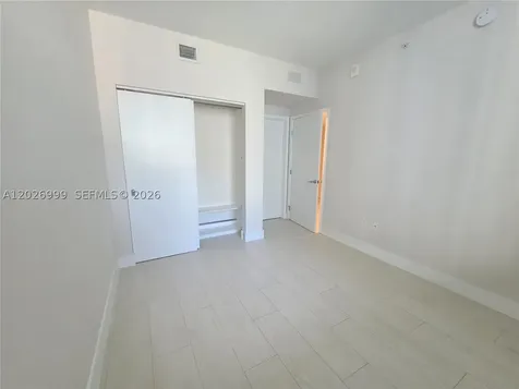 16385 Biscayne Boulevard North Miami Beach FL 33160