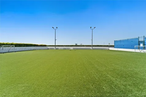 16385 Biscayne Boulevard North Miami Beach FL 33160