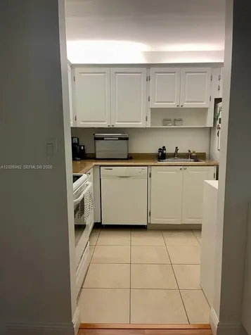 301 Racquet Club Road Weston FL 33326