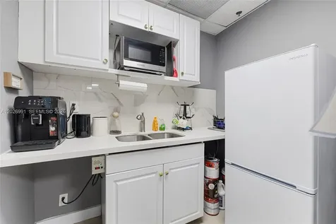 200 S Andrews Avenue Fort Lauderdale FL 33301