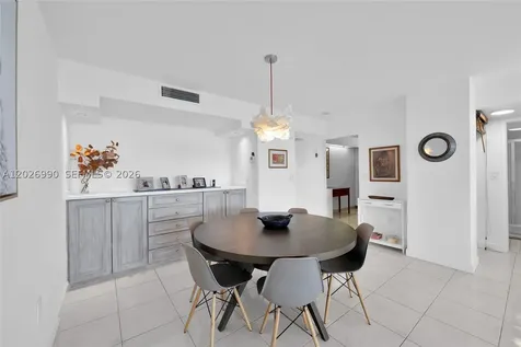 20515 E Country Club Drive Aventura FL 33180