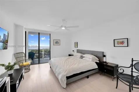 20515 E Country Club Drive Aventura FL 33180