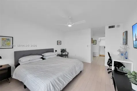 20515 E Country Club Drive Aventura FL 33180