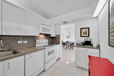 20515 E Country Club Drive Aventura FL 33180