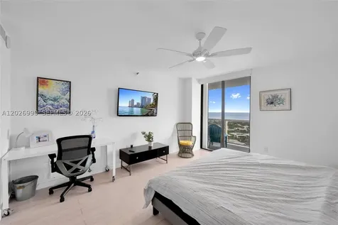 20515 E Country Club Drive Aventura FL 33180