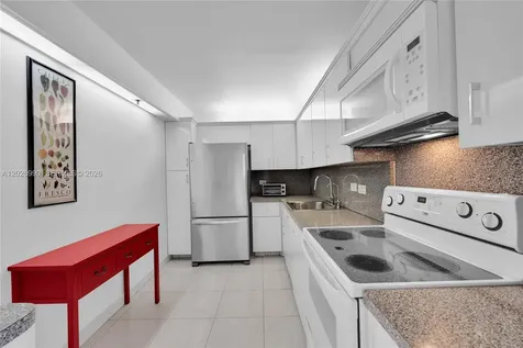 20515 E Country Club Drive Aventura FL 33180