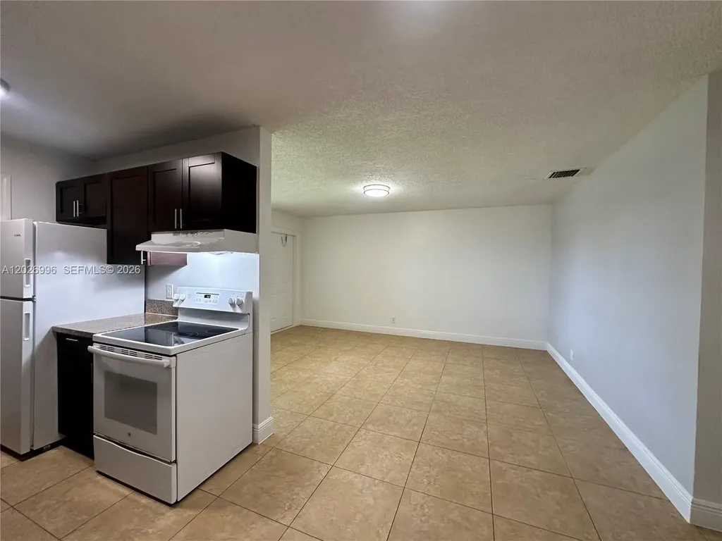 2900 NE 17th Avenue Pompano Beach FL 33064