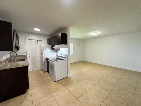 2900 NE 17th Avenue Pompano Beach FL 33064