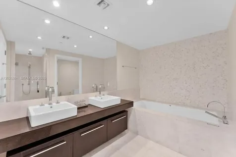 17121 Collins Avenue Sunny Isles Beach FL 33160