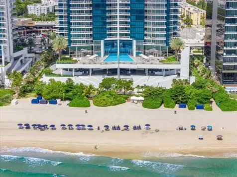 17121 Collins Avenue Sunny Isles Beach FL 33160