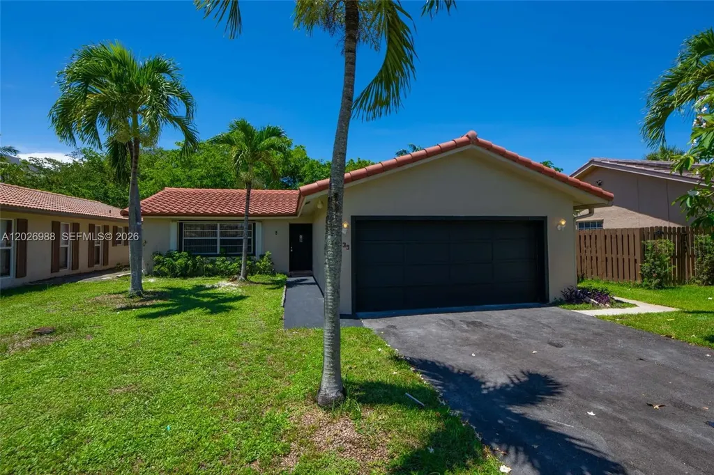 9039 NW 21st Court Coral Springs FL 33071