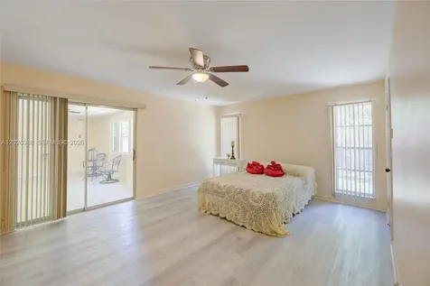 9039 NW 21st Court Coral Springs FL 33071