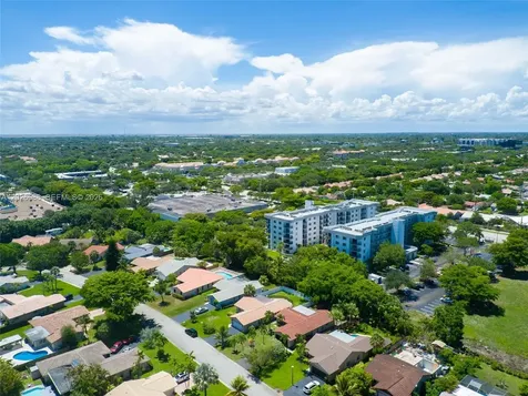 9039 NW 21st Court Coral Springs FL 33071