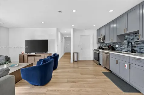 825 SW 14th Street Fort Lauderdale FL 33315