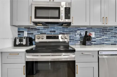 825 SW 14th Street Fort Lauderdale FL 33315