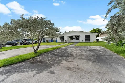825 SW 14th Street Fort Lauderdale FL 33315