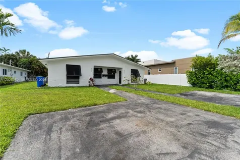 825 SW 14th Street Fort Lauderdale FL 33315