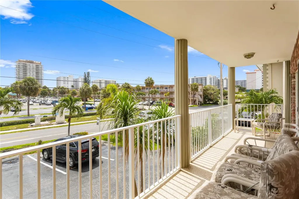 743 N Riverside Drive Pompano Beach FL 33062