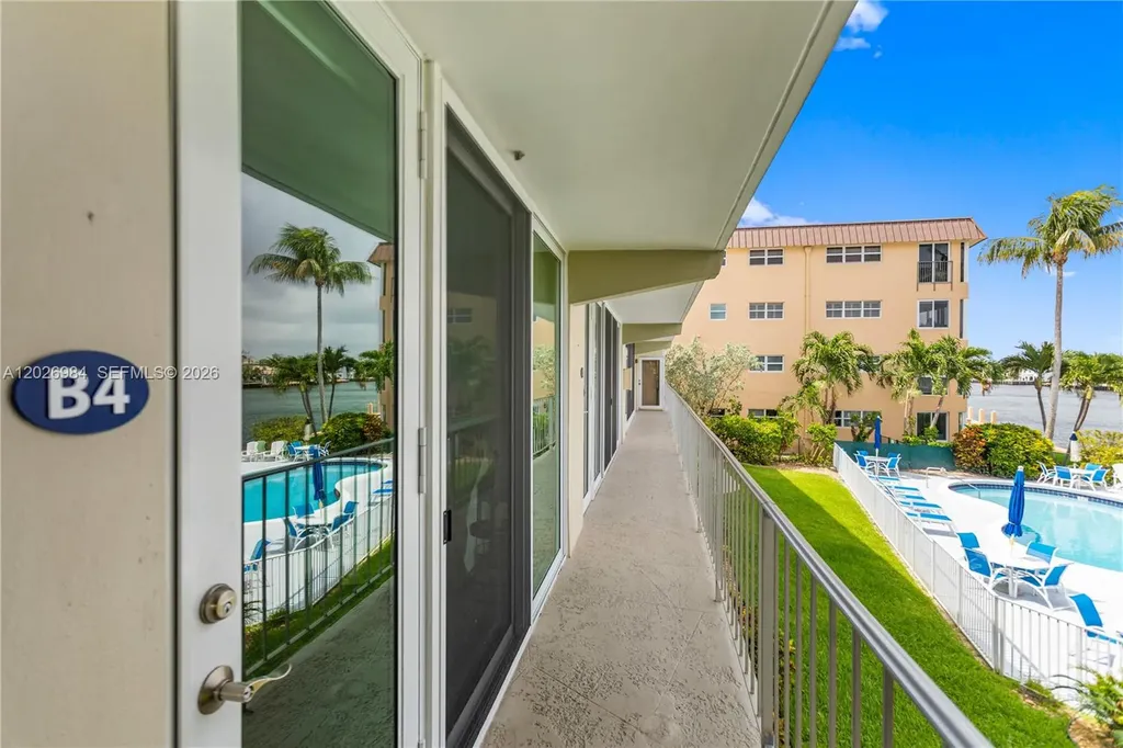 743 N Riverside Drive Pompano Beach FL 33062