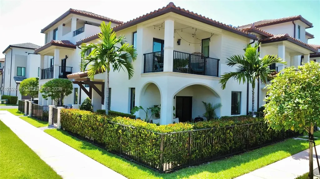 4718 NW 83rd Parkway Doral FL 33166