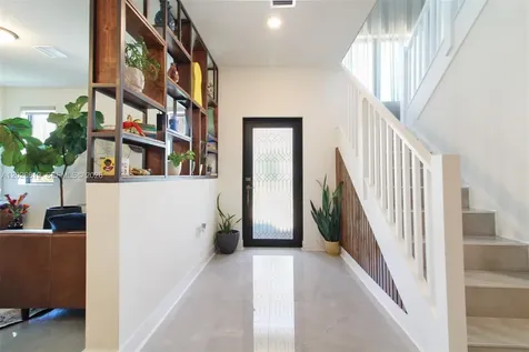 4718 NW 83rd Parkway Doral FL 33166