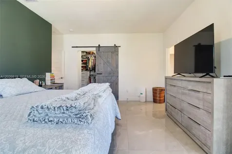 4718 NW 83rd Parkway Doral FL 33166