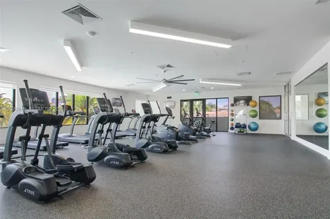 4718 NW 83rd Parkway Doral FL 33166