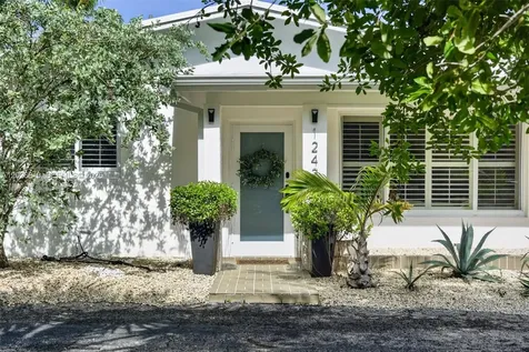 12420 SW 69th Avenue Pinecrest FL 33156